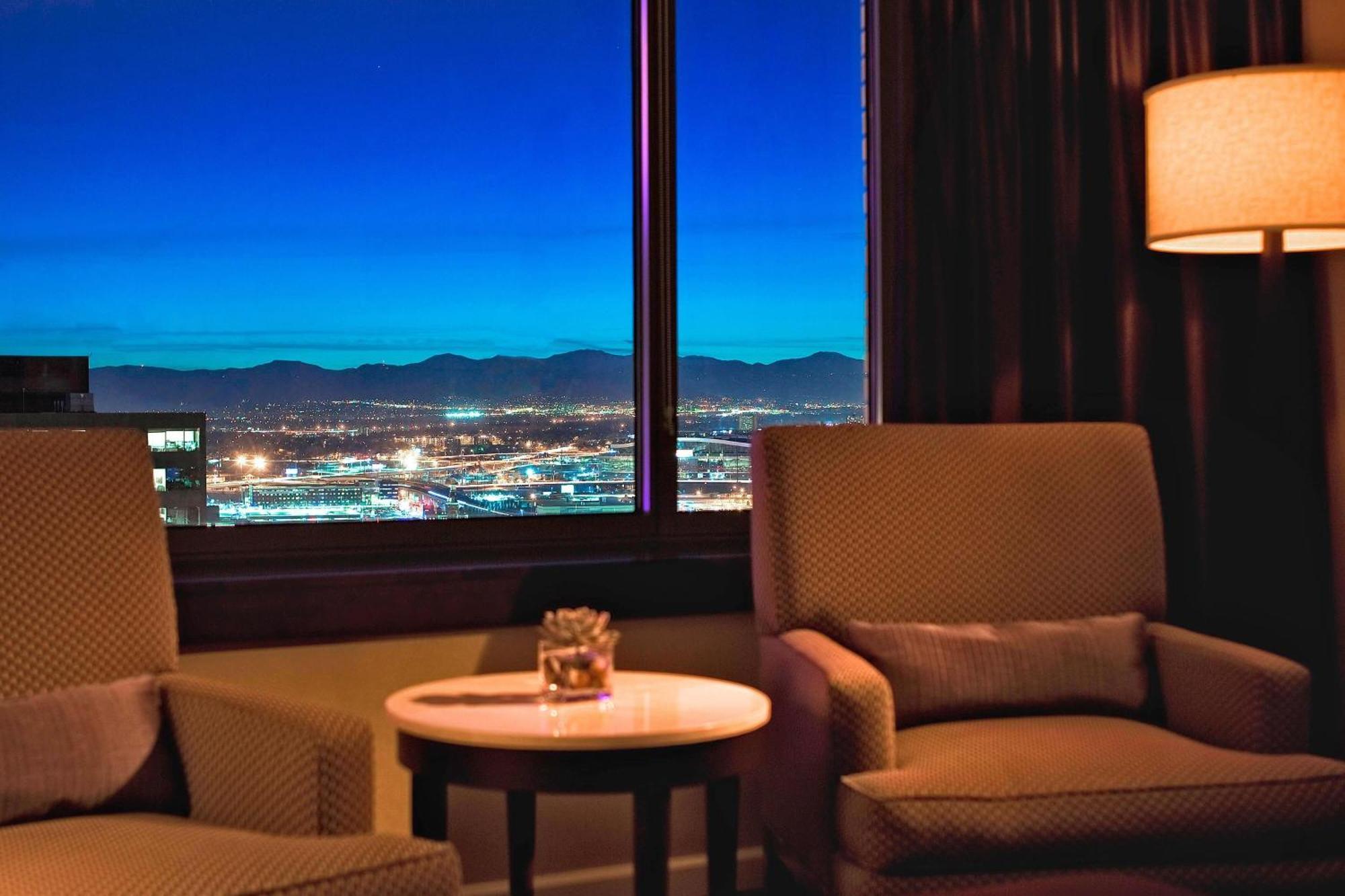 The Westin Denver Downtown Extérieur photo